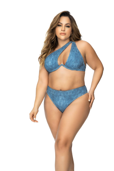 Drink In My Hand & An Eye On My Man- Plus Size Swimwear