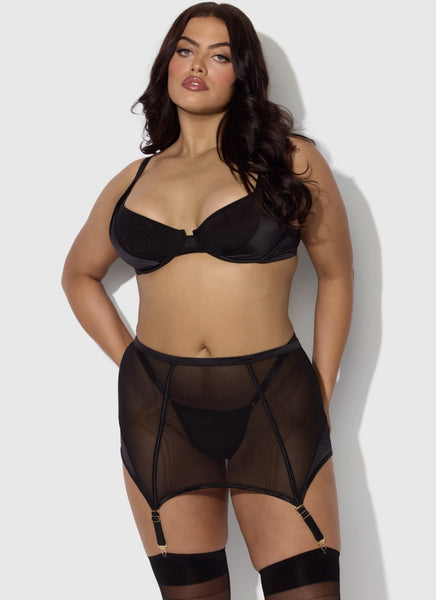 All About It!- Curvy Size Bra Set